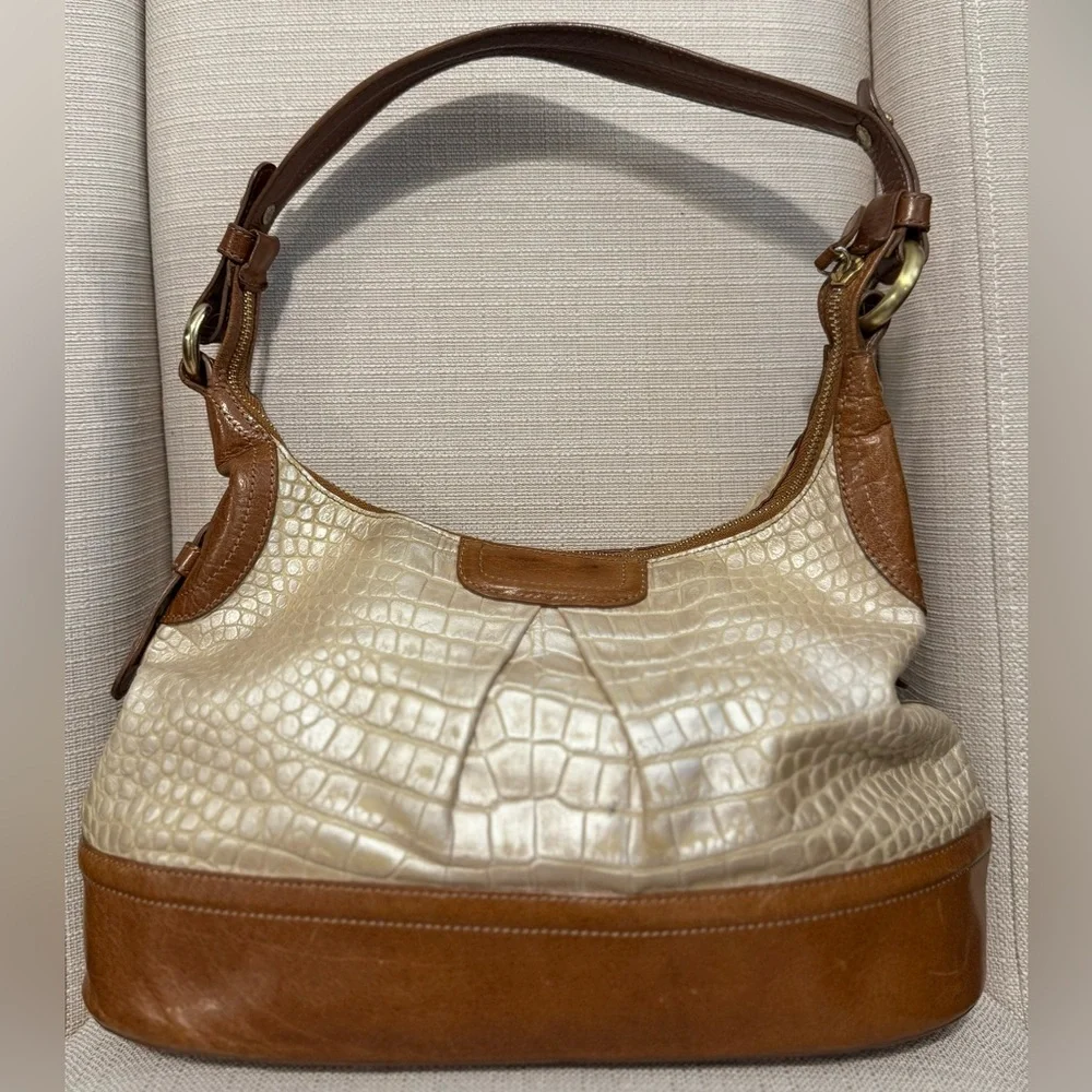 Brahmin Cream and Brown Croc-Embossed Leather Shoulder Bag